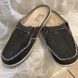 Gecko Man Slip On Shoes